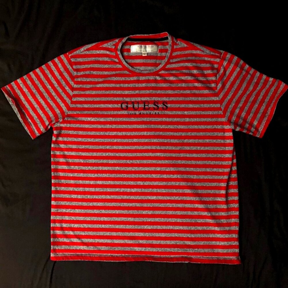 GUESS Los Angeles (Size XL) Grey & Red Stripes T-Shirt